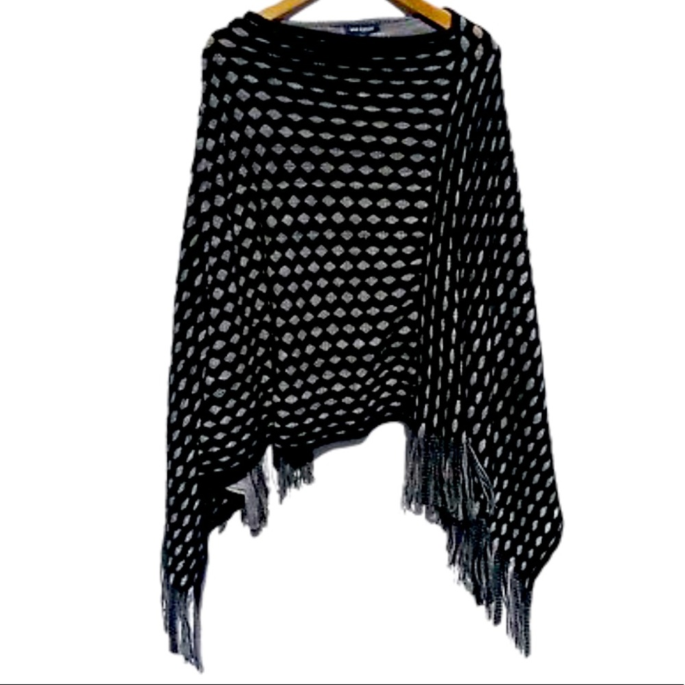 Max Edition Poncho Sweater